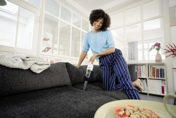 CVH-2-living-room-couch-app-02-CI20-Web-1600-Max