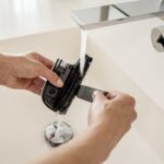 FC-4-4-Battery-device-cleaning-app-03-CI20-Web-1600-Max