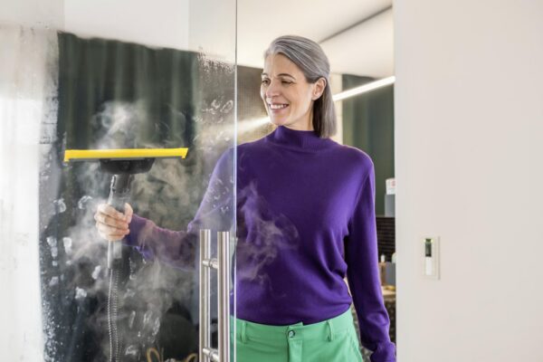 window-nozzle-comfort-bathroom-glas-door-app-03-CI20-Web-1600-Max