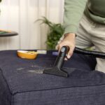 SE-4-hand-nozzle-couch-app-03-CI20-300-dpi