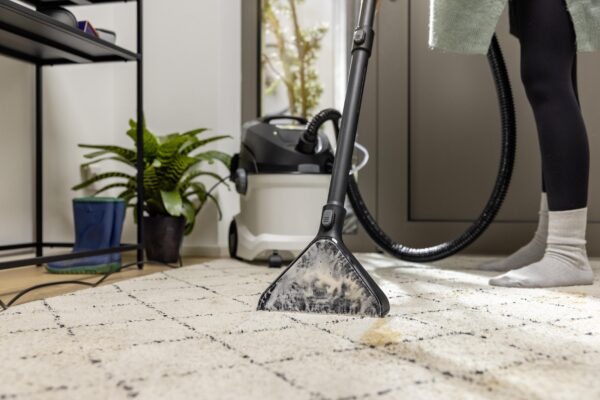 SE-5-corridor-carpet-app-02-CI20-300-dpi