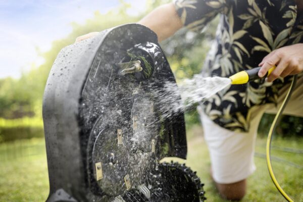 RCX-6-cleaning-app-01-CI20-Web-1600-Max