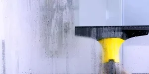 cleaning-a-shower-screen