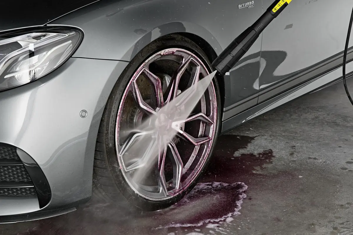Sredstvo za čišćenje naplataka Premium RM 667, 500ml - Slika 2